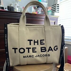 Marc Jacobs The Jacquard Medium Tote Bag